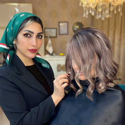 آموزش رنگ و لایت مو در تهران